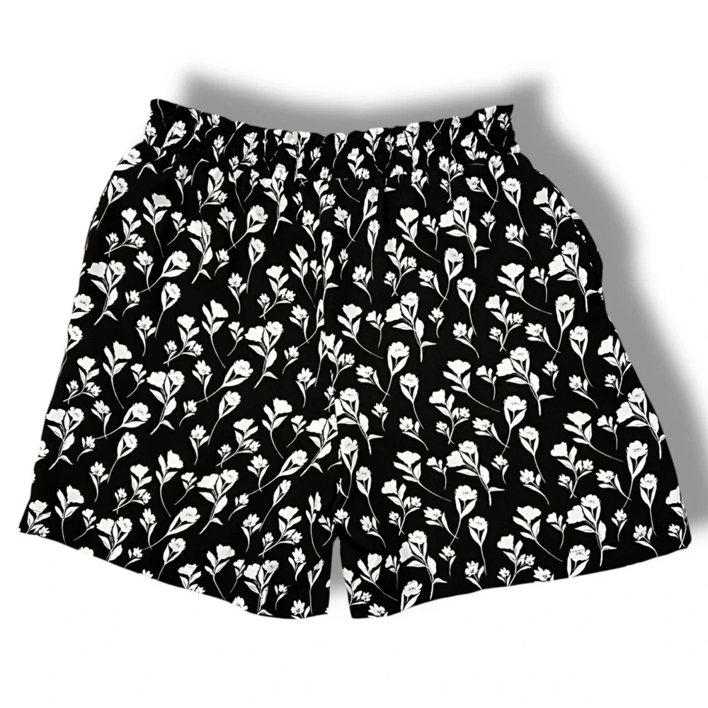 Simply Vera Vera Wang Womens Shorts Sz S Lined Black White Flowers Pockets A-6 - Picture 3 of 8